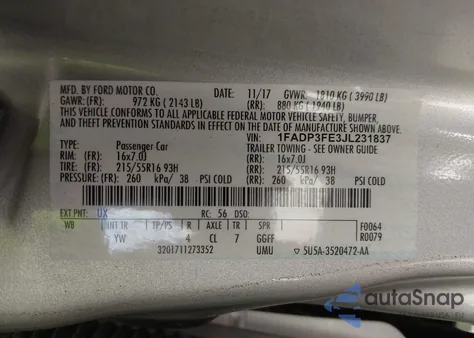 2018 Ford Focus Se z USA, uszkodzony, nr VIN 1FADP3FE3JL231837